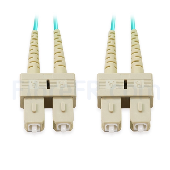 Image de 3m SC UPC vers SC UPC Duplex 3,0mm PVC (OFNR) OM4 Jarretière Optique Multimode