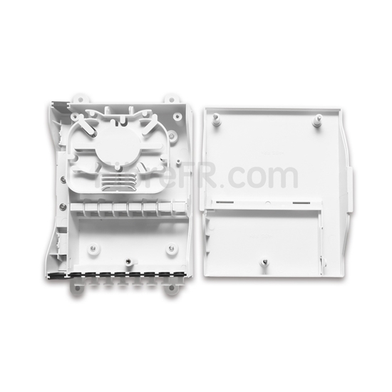 Image de Boîtier de Terminaison Optique Extérieure de Splitter à Fibre Optique 1 x 8 comme Boîte de Distribution sans Pigtails ni Adaptateurs